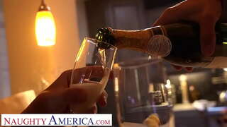 Америке колыштеш - тудын ончылно Глэм Грейси чиен пытарен, член семын кушкыжмо