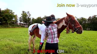 3Way પોર્ન - ત્રણ લોકો નુ સમૂહ ચોદન ખાતે કુટુંબ ફાર્મ