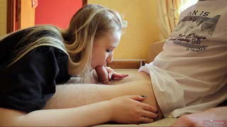 Sœur vole l'argent de ses parents et de son frère avait de la punir! / Partie 1