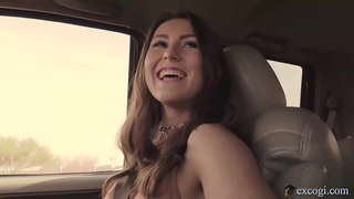 20 yaşlı page Ouens bir flashing ilə bir porno ulduz kimi debüt edir! O, bizim sehrli çubuq köməyi ilə, onun mükəmməl təbii döş parlaq xoruz əmmək və bir ulduz kimi cum üçün gözləmək bilməz! Tam video ExCoGi.com !