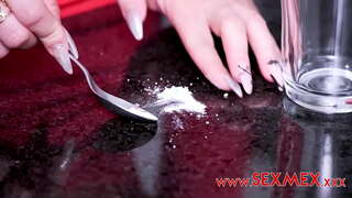 ���่อตัวพ่นลูกของแม่เลี้ย