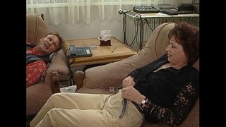 JuliaReavesProductions - Hausfrauen Luder - scéna 4 kretén, masturbace, dospívající, kurva vagina