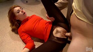 Lexi ગર્દભ લાગે છે તેથી સારા leggings