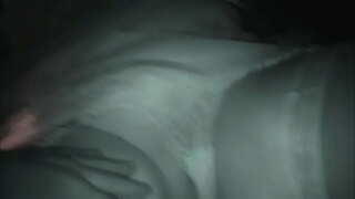 Bojoku wis ing mobil karo ibu-lan-tunggu-kamar ing motel