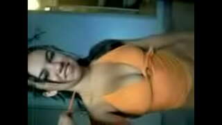 ���័យក្មេងឈុតទម្លៀកបំពាក់