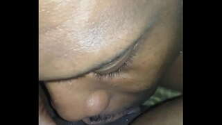 Dostat moje kočička licked