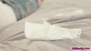 ספּייינג אויף 1.מפּ 4