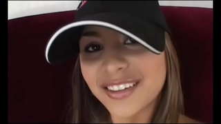 Ataahua kuao tamaiti brunette ki perky tits, me te tītaha taurima kanohi Michelle Maylene pai te eke o te pecker nui o te ao whānui mohiotia fucker Manuel Ferrera